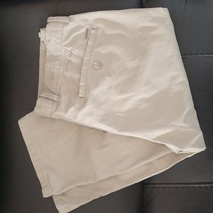 Calvin Klein 31x32 kacky pants